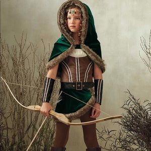 Chasing fireflies Girls Archer costume. Size 8